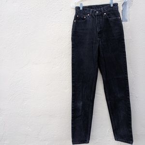 Vintage 90s Levi's 512 Slim fit Tapered leg jeans